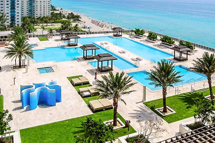 Get the Beach Club Hallandale for sale and rent at Beach Club 3 Hallandale